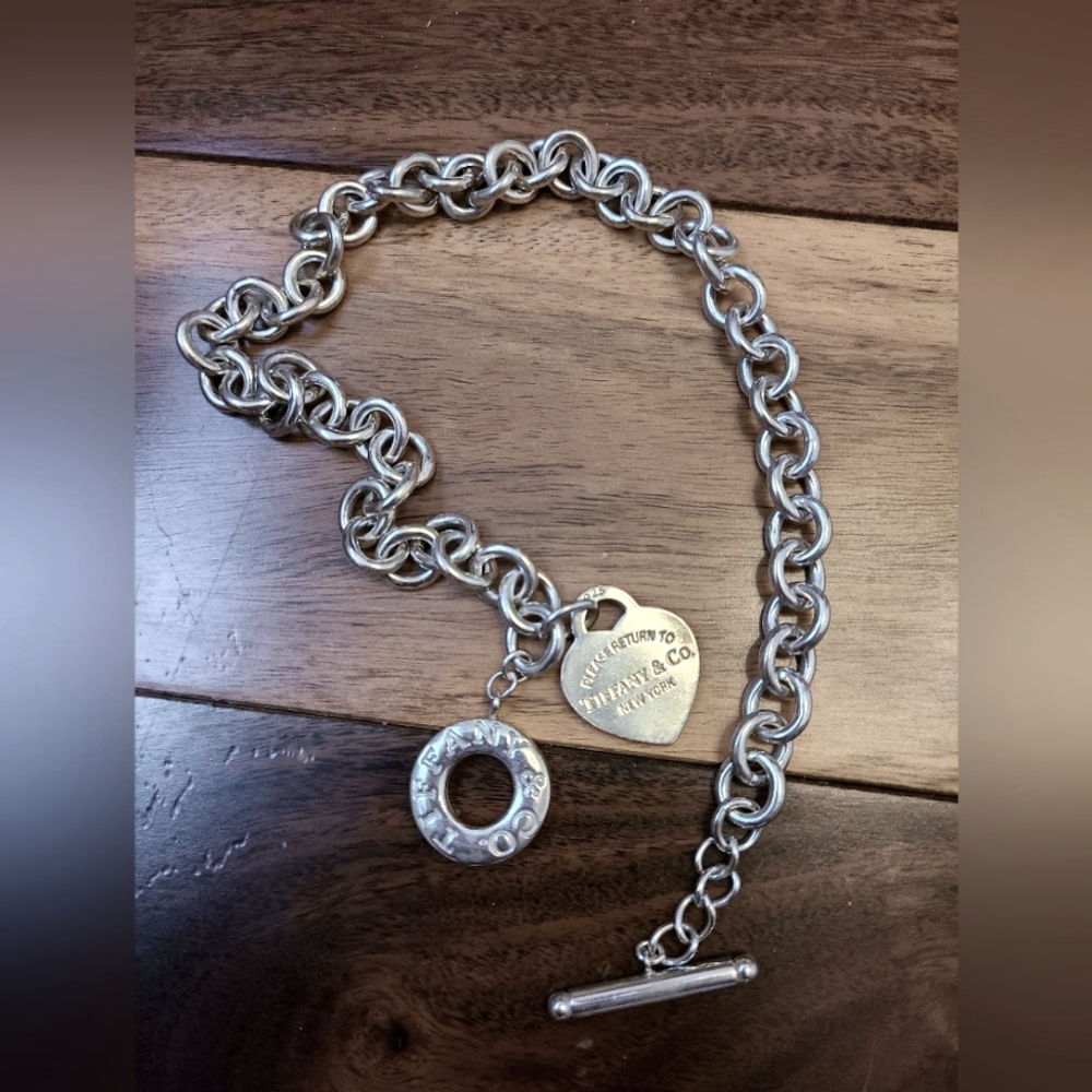 Authentic return to tiffany necklace 15 inches